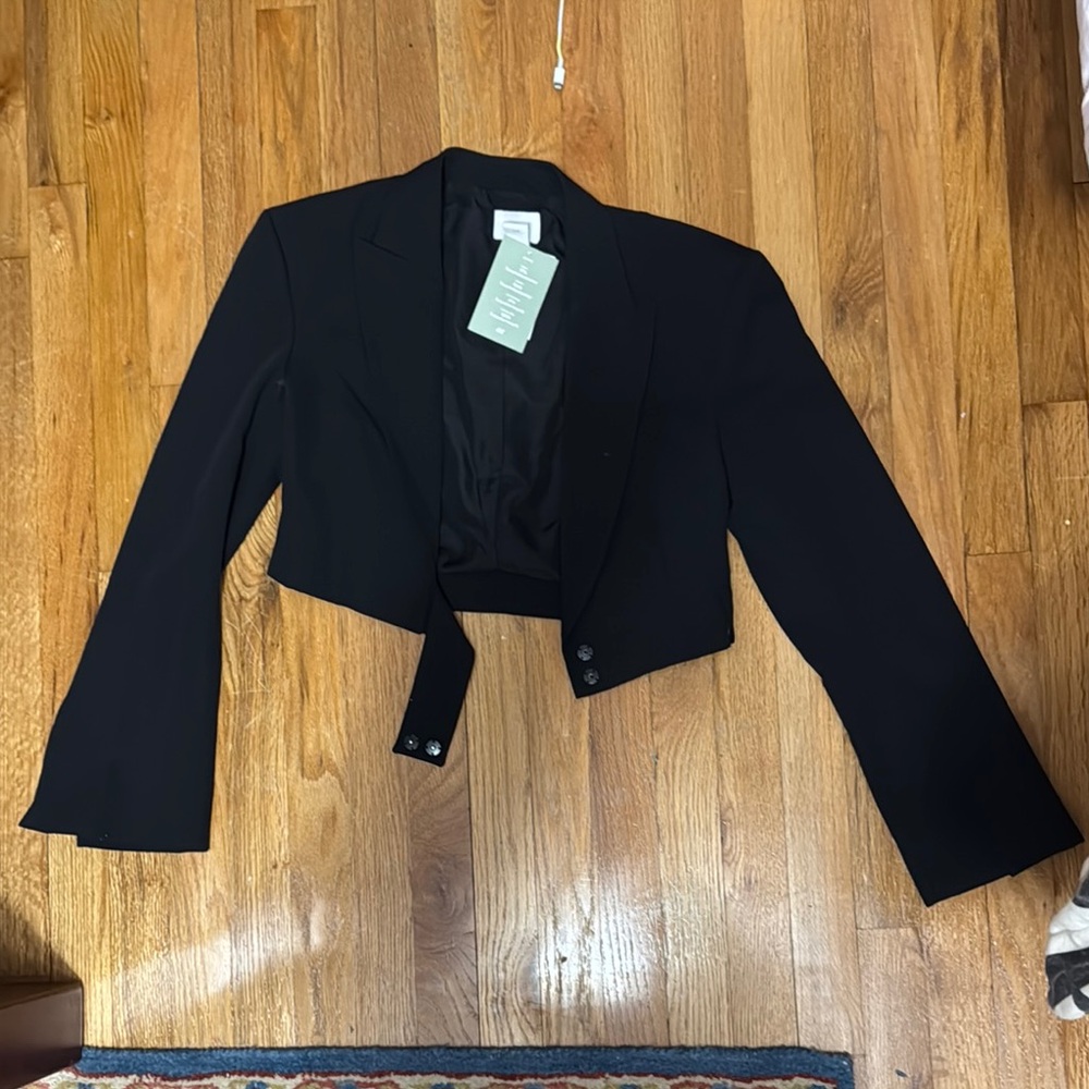 Black Cropped Blazer